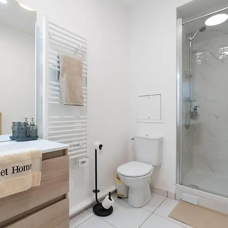 Apartment 9 Min From - Cozy For 4 - Parking & Wi-fi Coupvray